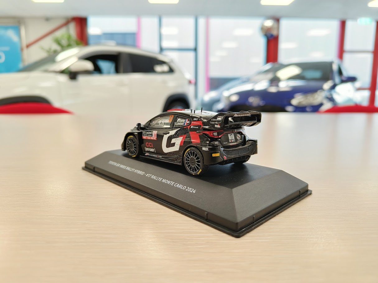Toyota Yaris GR schaalmodel 1:43 WRC nr. 17