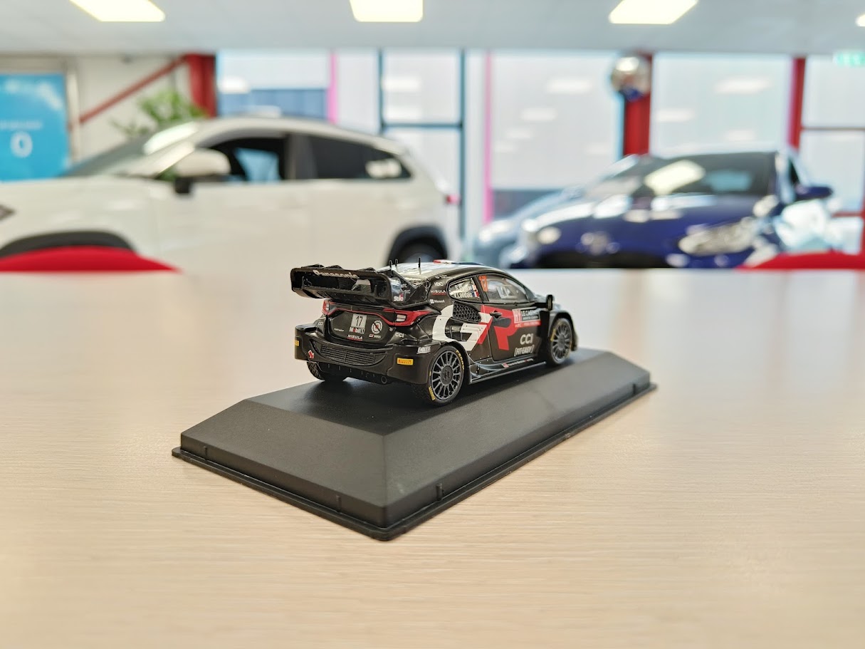 Toyota Yaris GR schaalmodel 1:43 WRC nr. 17