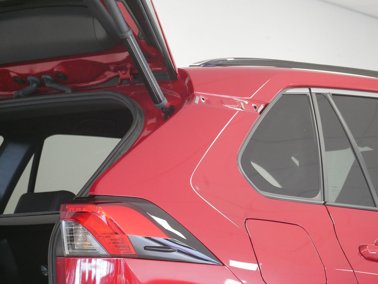 Aufkleber-Set für C-Säule Toyota RAV4 2019 >