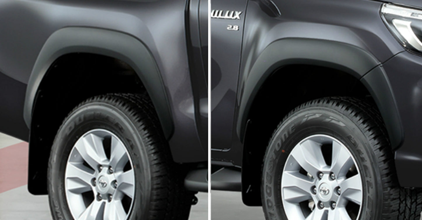 Kotflügelverbreiterungen / Schutz Toyota Hilux 2020 >