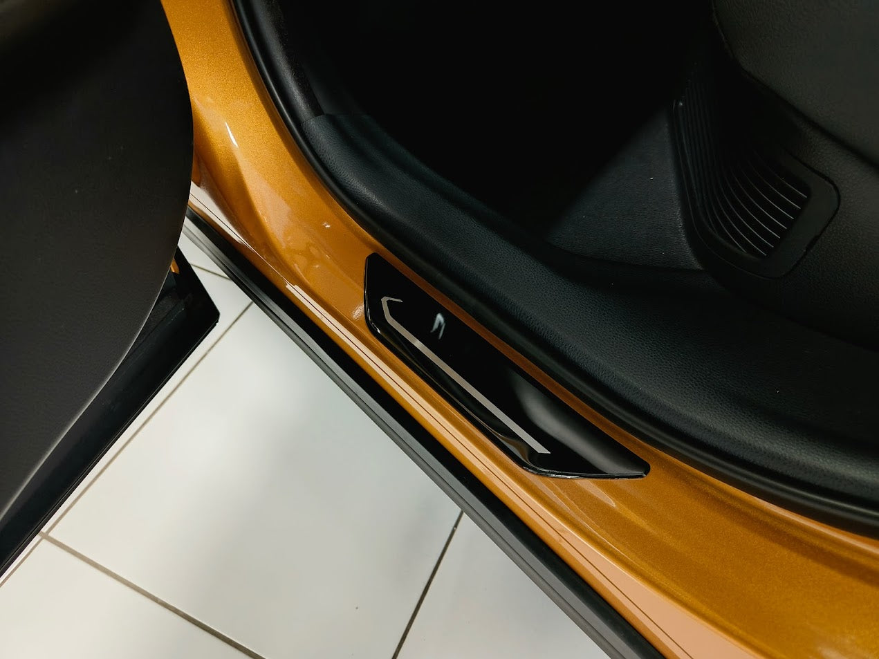 Dorpelinstaplijsten Toyota C-HR 2024 >