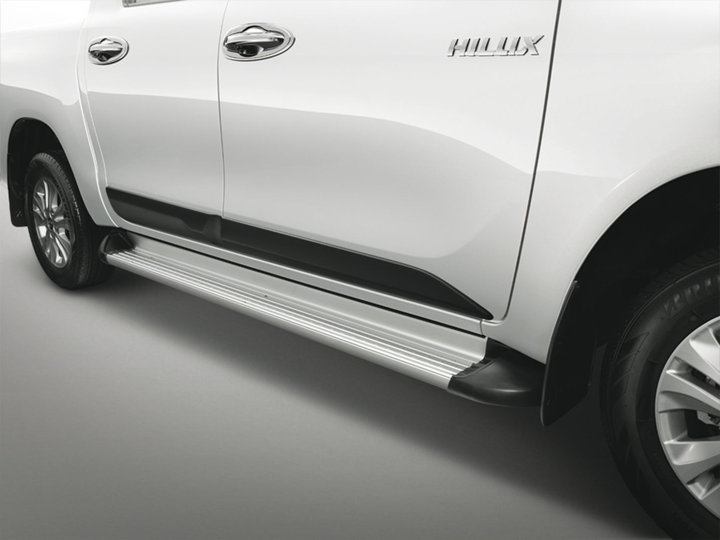 Treeplanken Toyota Hilux DC 2015 >