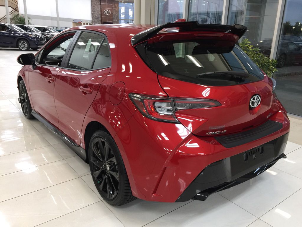 Dakspoiler Toyota Corolla Hatchback 2019 >