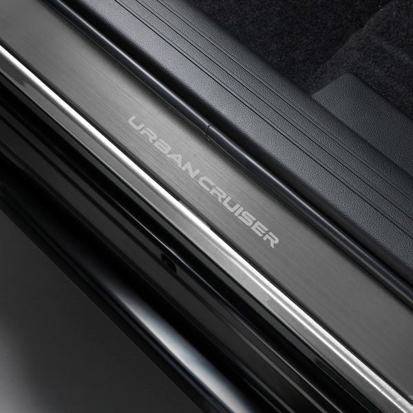 Dorpelinstaplijsten Toyota Urban Cruiser 2026 >