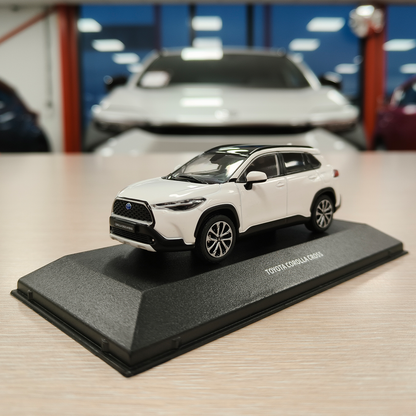 Toyota Corolla Cross schaalmodel 1:43