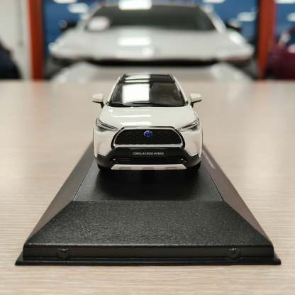 Toyota Corolla Cross schaalmodel 1:43