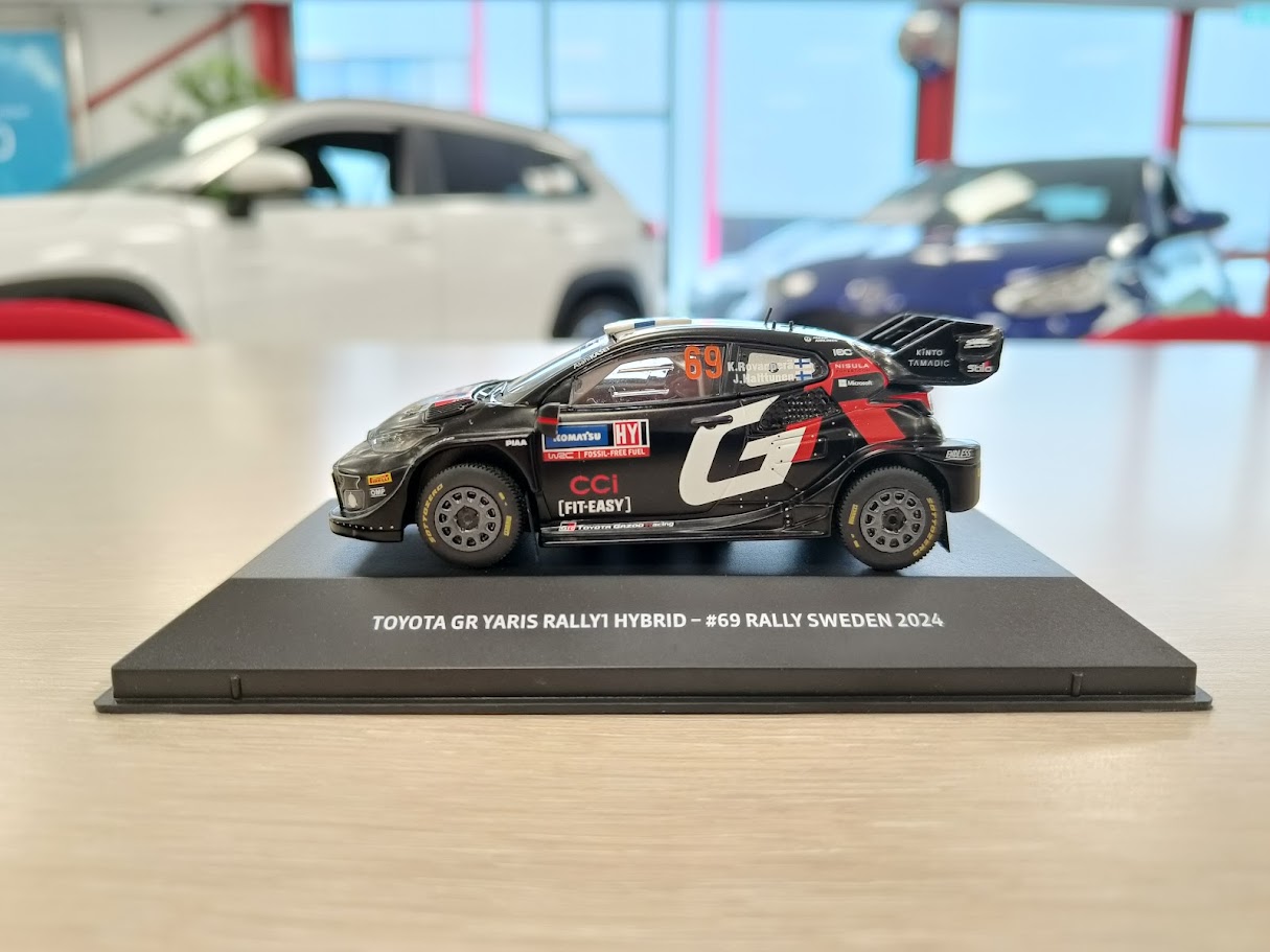 Toyota Yaris GR schaalmodel 1:43 WRC nr. 69