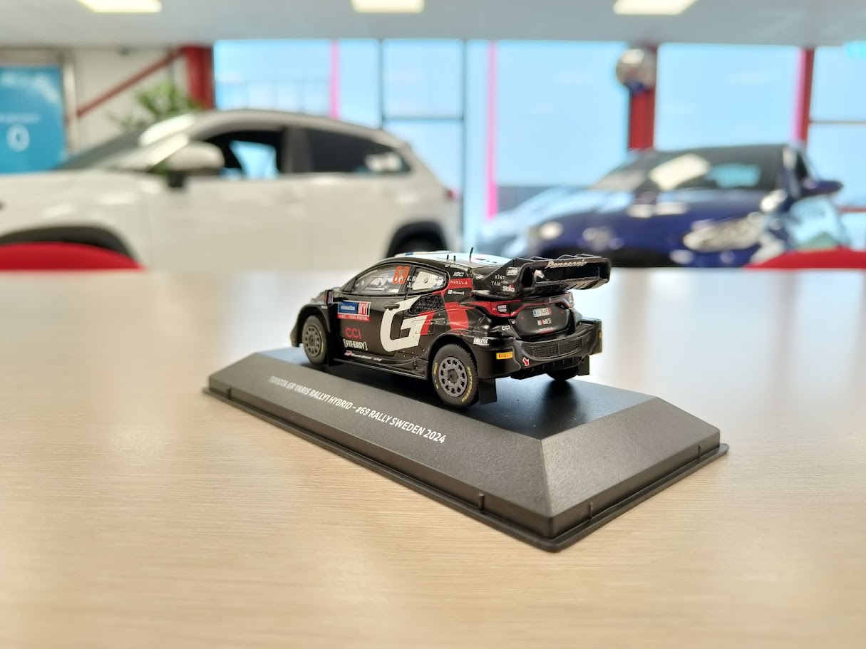 Toyota Yaris GR schaalmodel 1:43 WRC nr. 69