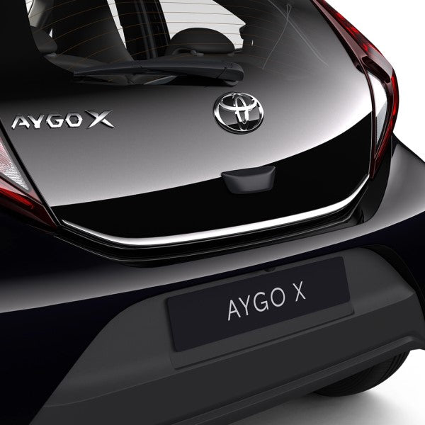 Chroom ornament achterkant Toyota Aygo X 2022 >