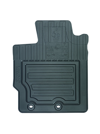 Tapis en velours noir pour : Toyota Yaris III FL à hayon (2017-2020 Tapis en velours noir pour : Toyota Yaris III FL à hayon (2017-2020